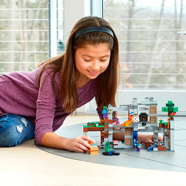 21147 lego minecraft store