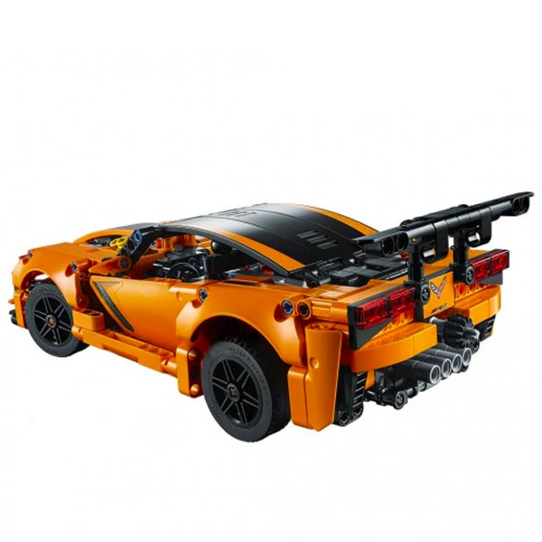 LEGO Technic Chevrolet Corvette ZR1 42093