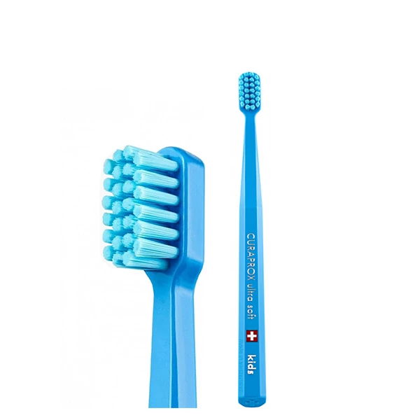 Мануальная зубная щетка CURAPROX CS 5500 Kids Ultra Soft для детей 4-12 лет (F) ЕС