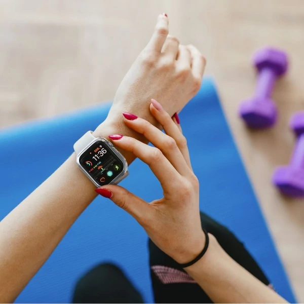Чехол SPIGEN Thin Fit Apple Watch 6 7 8 9 45 мм Прозрачный